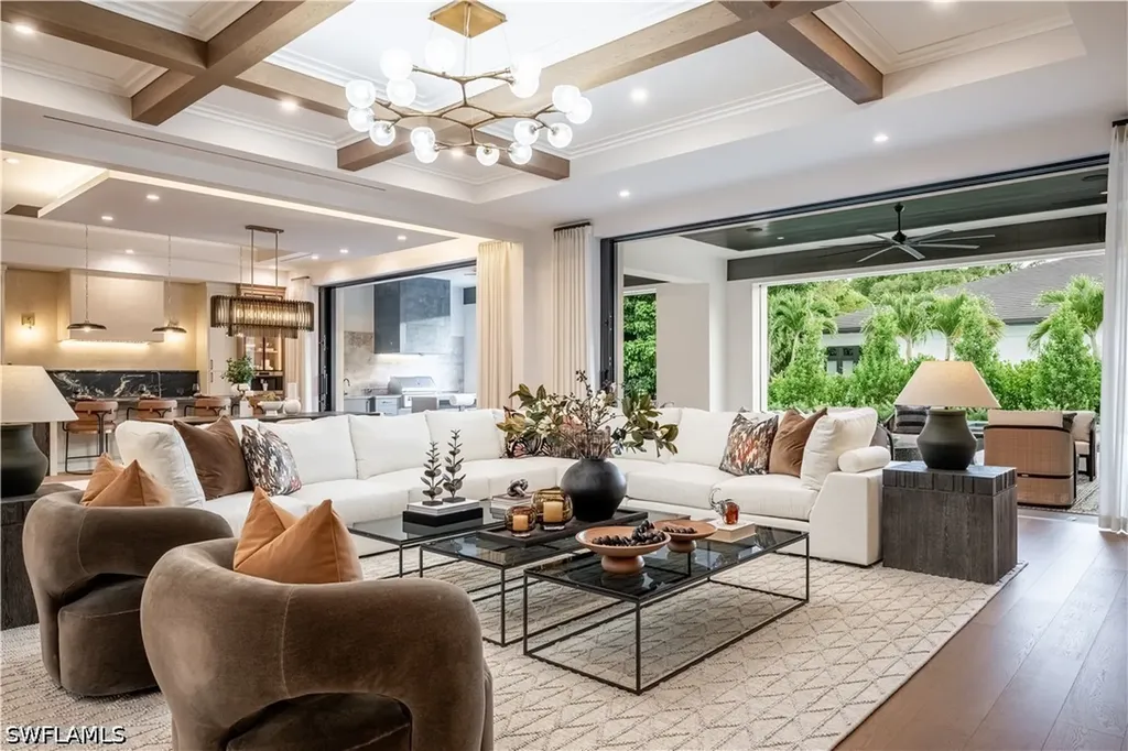 3235 Regatta Road Naples FL 34103
