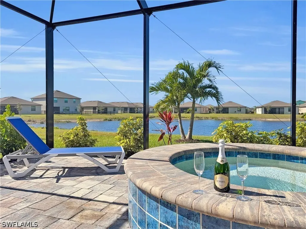 3319 Menores Way Fort Myers FL 33905