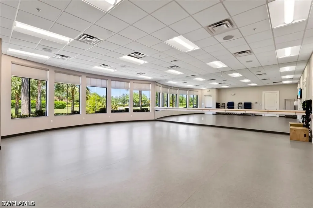 3319 Menores Way Fort Myers FL 33905
