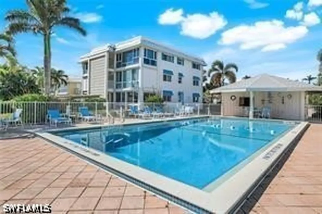 2100 Gulf Shore Boulevard N Naples FL 34102