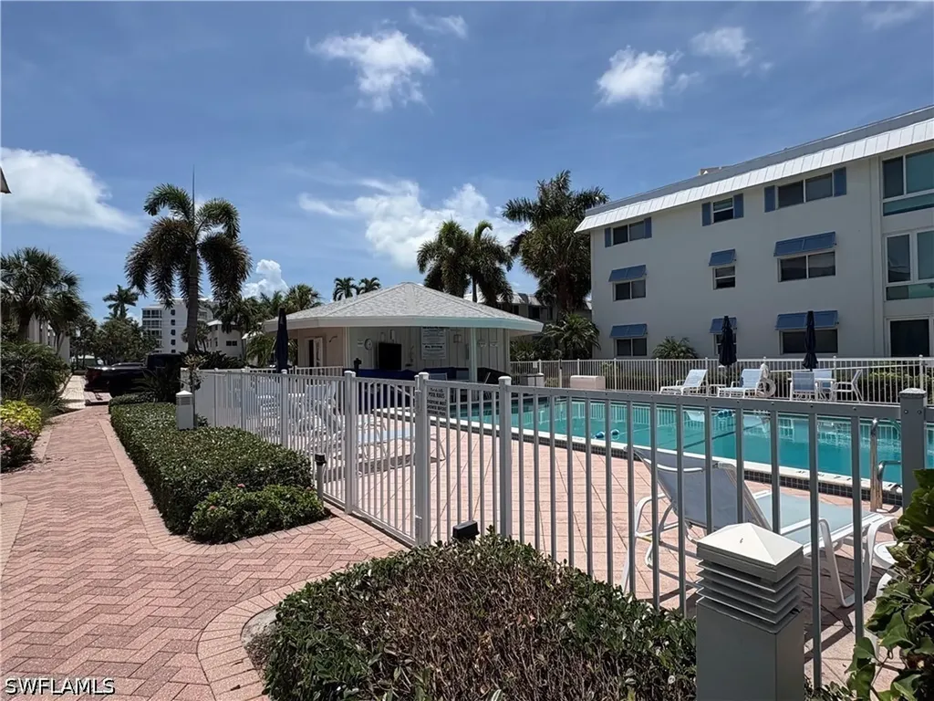 2100 Gulf Shore Boulevard N Naples FL 34102