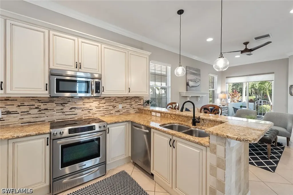 3878 Cotton Green Path Drive Naples FL 34114
