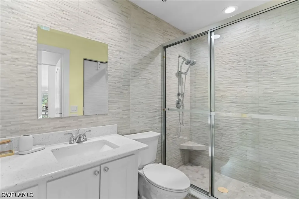 5338 Guadeloupe Way Naples FL 34119