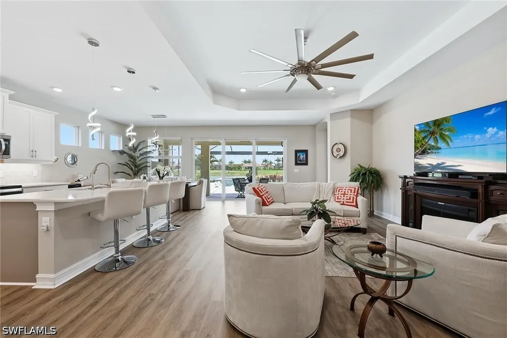 18699 Ensenada Drive Naples FL 34114