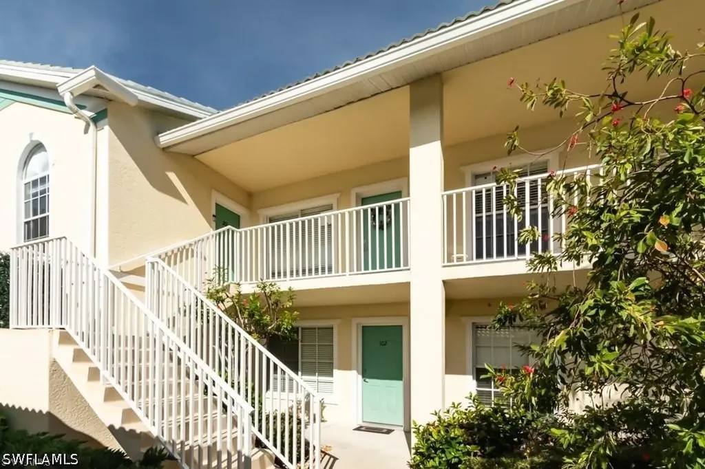 4985 Sandra Bay Drive Naples FL 34109