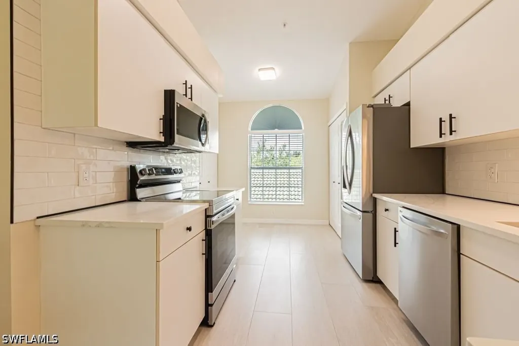 4985 Sandra Bay Drive Naples FL 34109