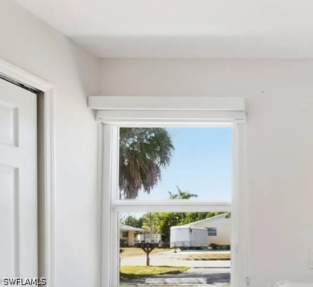 2147 Washington Avenue Naples FL 34112