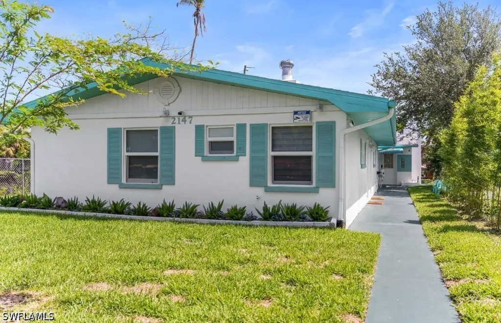 2147 Washington Avenue Naples FL 34112