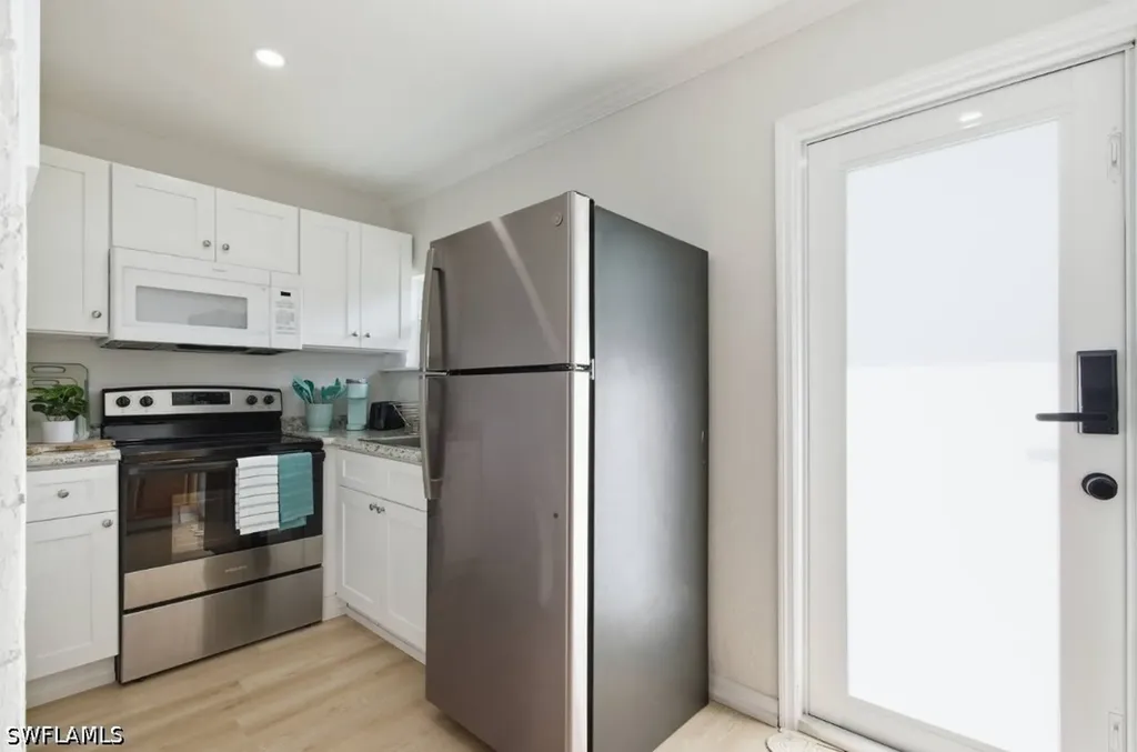 2147 Washington Avenue Naples FL 34112