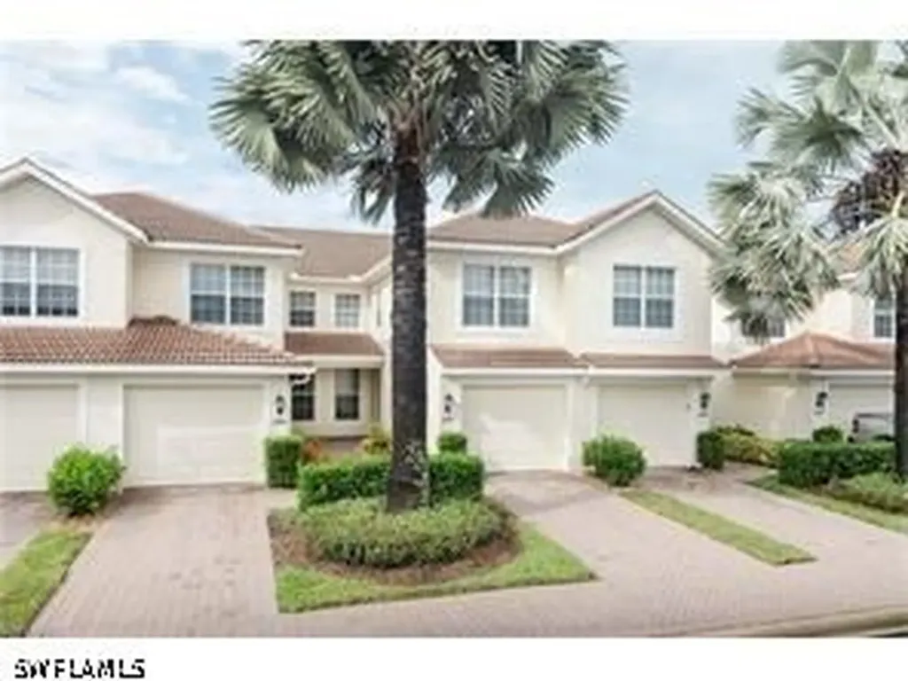 1295 Henley Street Naples FL 34105