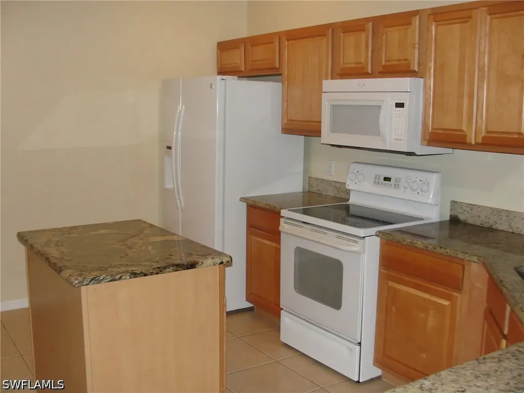 1295 Henley Street Naples FL 34105
