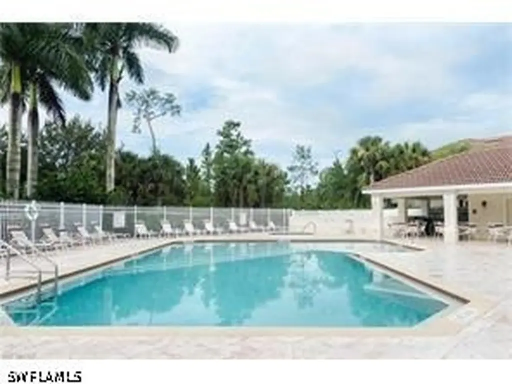 1295 Henley Street Naples FL 34105