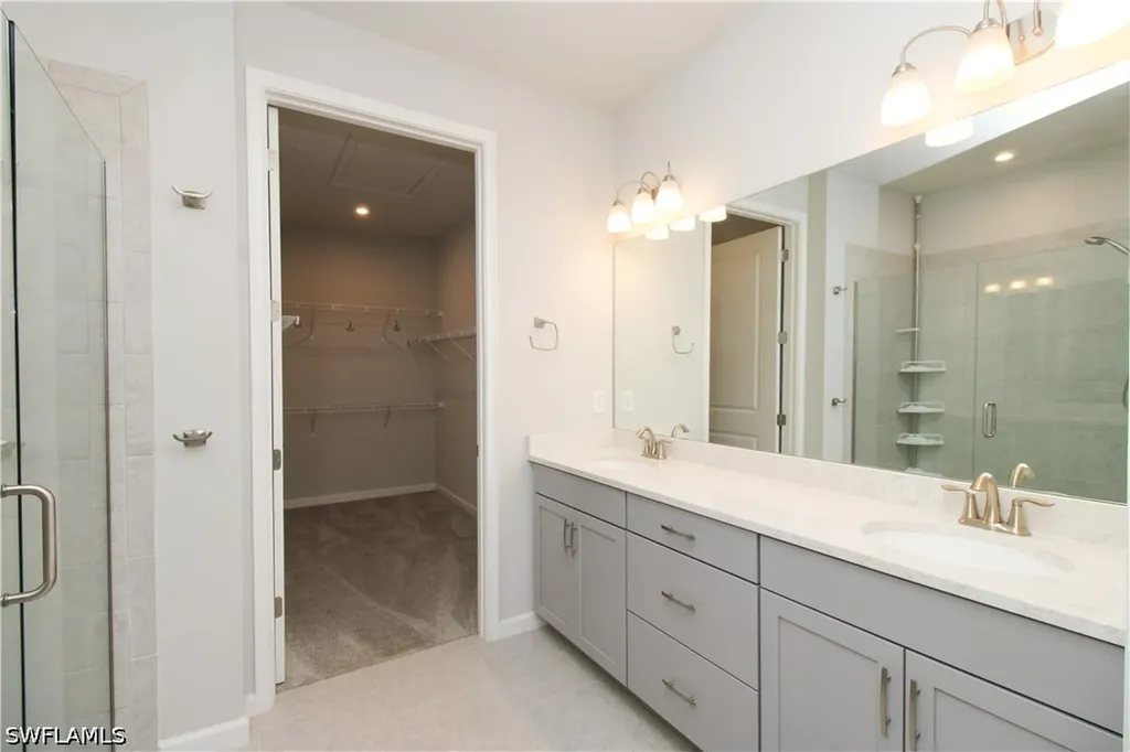 4692 Arboretum Circle Naples FL 34112