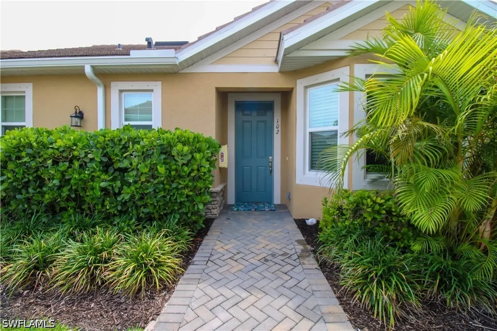 4692 Arboretum Circle Naples FL 34112