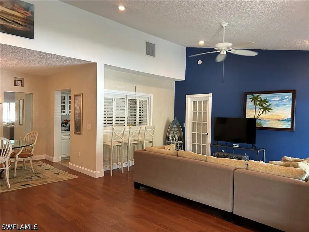 790 Willowbrook Drive Naples FL 34108