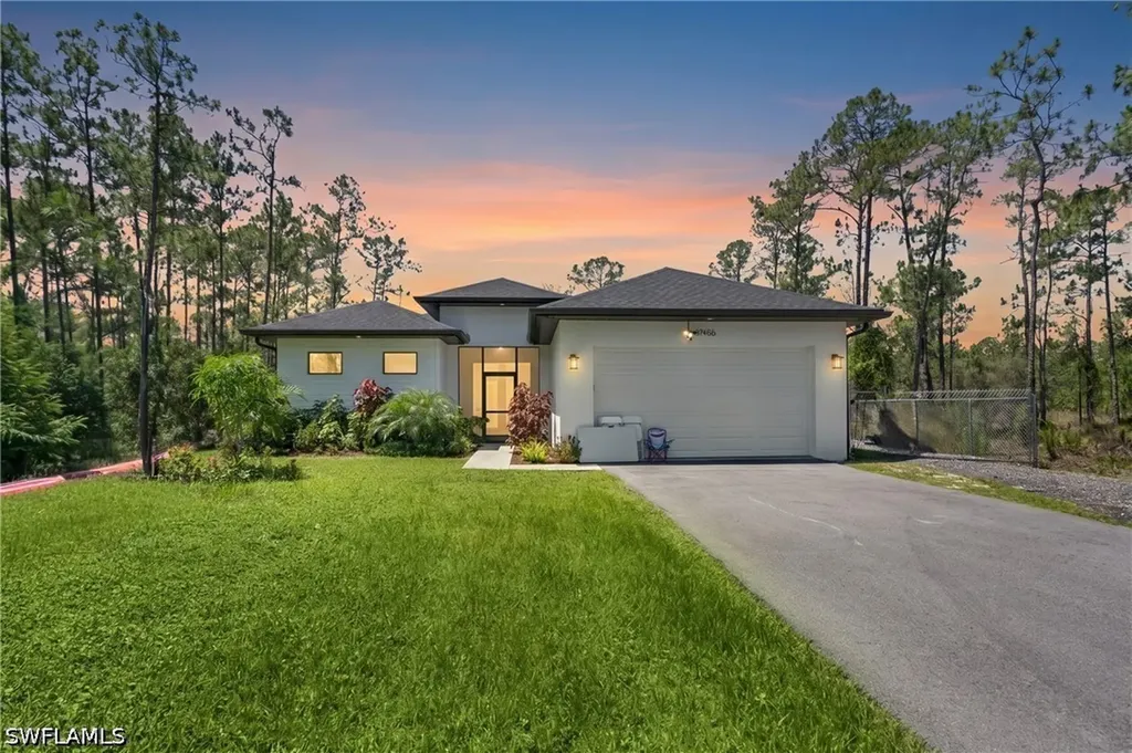 4406 31st Avenue NE Naples FL 34120