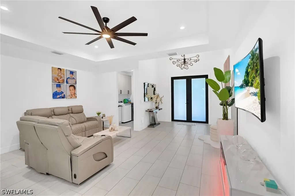 4406 31st Avenue NE Naples FL 34120