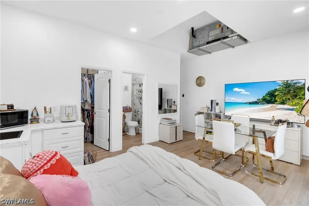 4406 31st Avenue NE Naples FL 34120