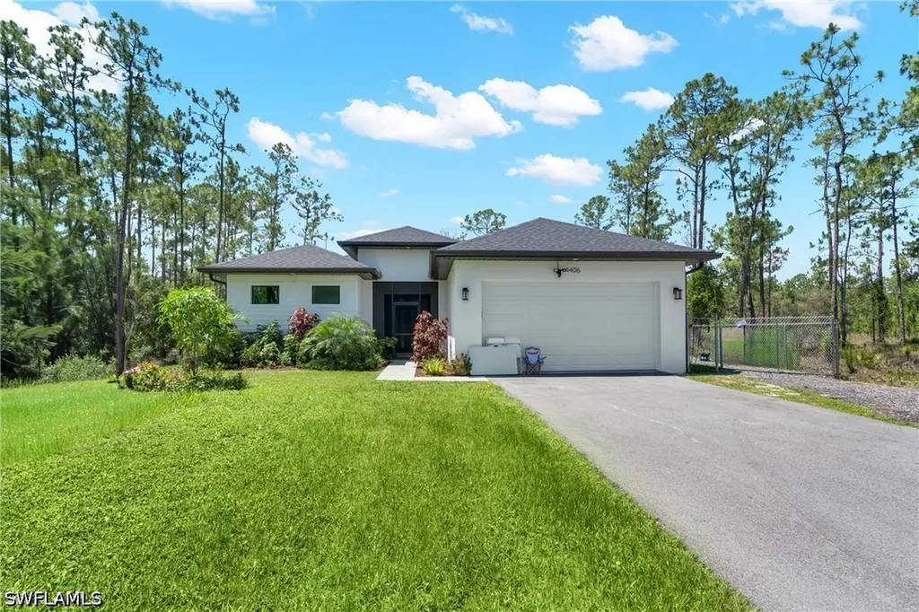 4406 31st Avenue NE Naples FL 34120
