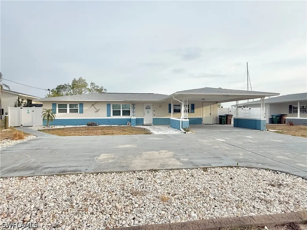 1726 Bikini Court Cape Coral FL 33904