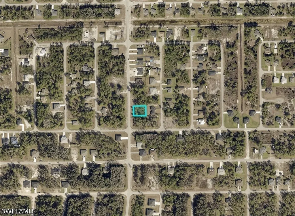 929-931 Homestead Road S Lehigh Acres FL 33974