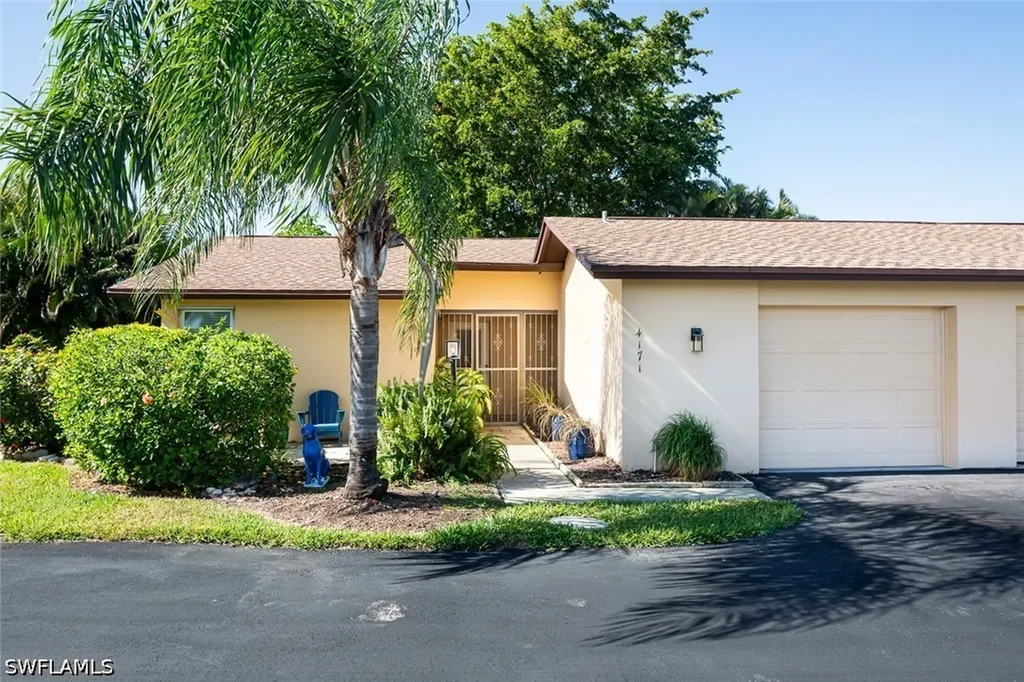4171 Lakewood Boulevard Naples FL 34112