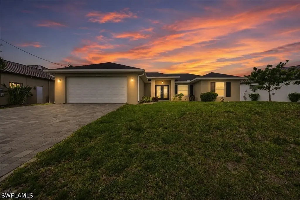 3728 Yucatan Parkway Cape Coral FL 33993