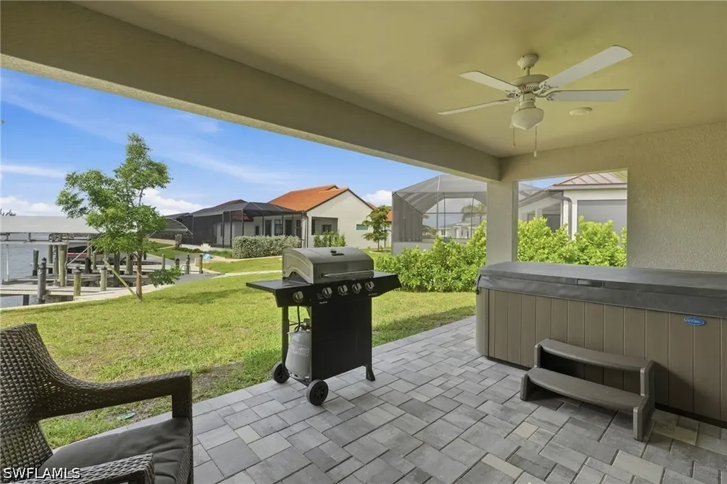 3728 Yucatan Parkway Cape Coral FL 33993