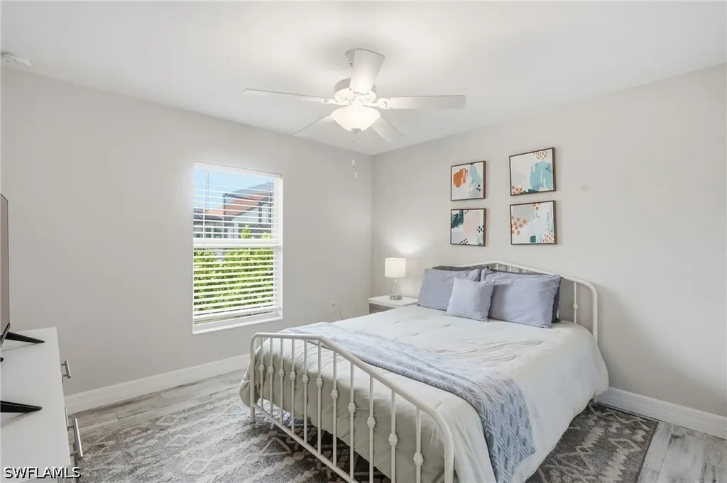 3728 Yucatan Parkway Cape Coral FL 33993