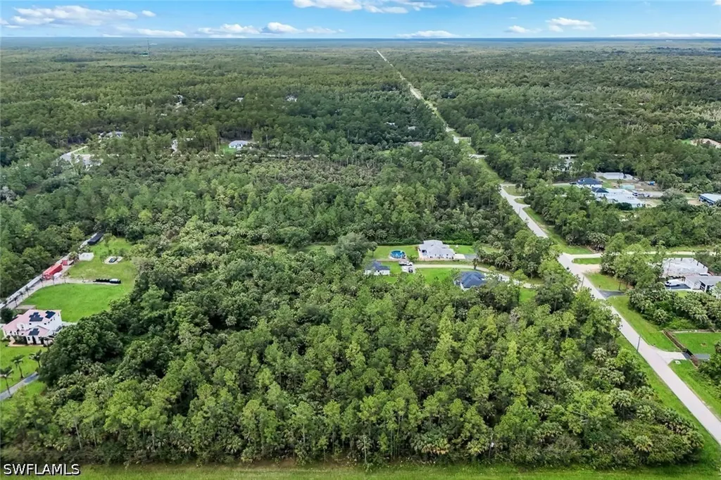 30TH Avenue SE Naples FL 34117