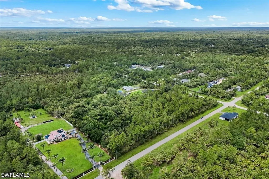 30TH Avenue SE Naples FL 34117