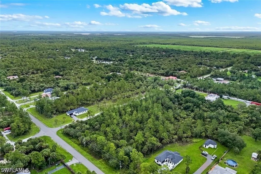 30TH Avenue SE Naples FL 34117