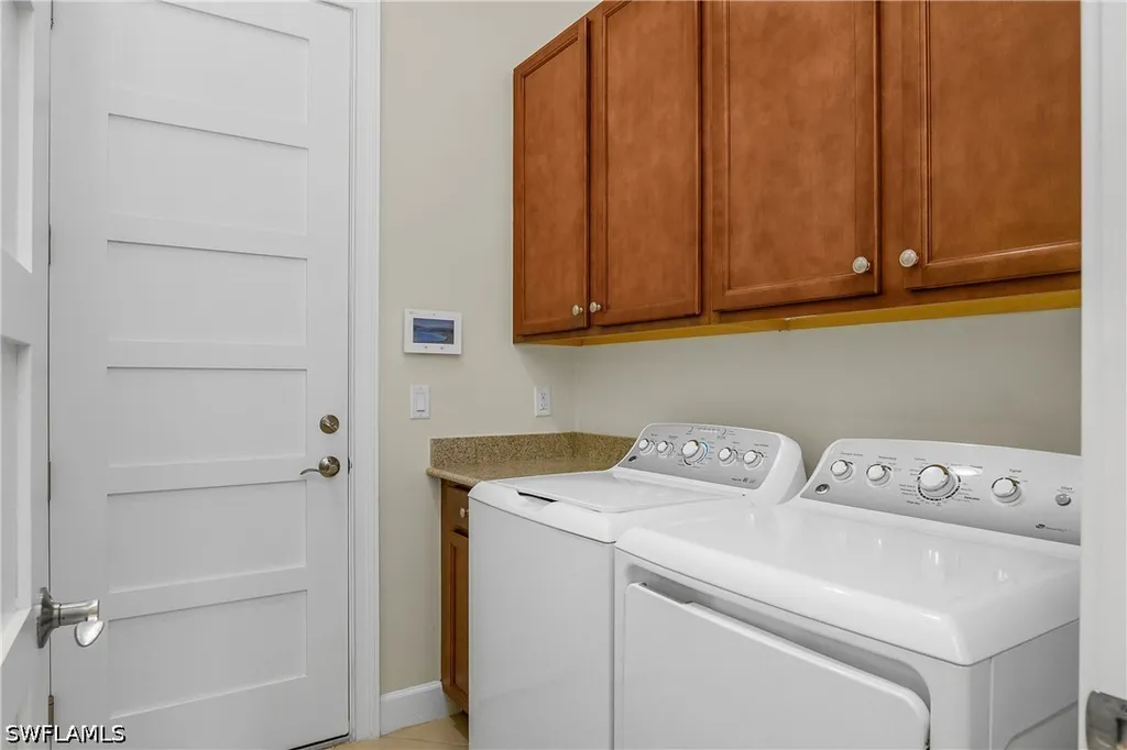 7162 Dominica Drive Naples FL 34113