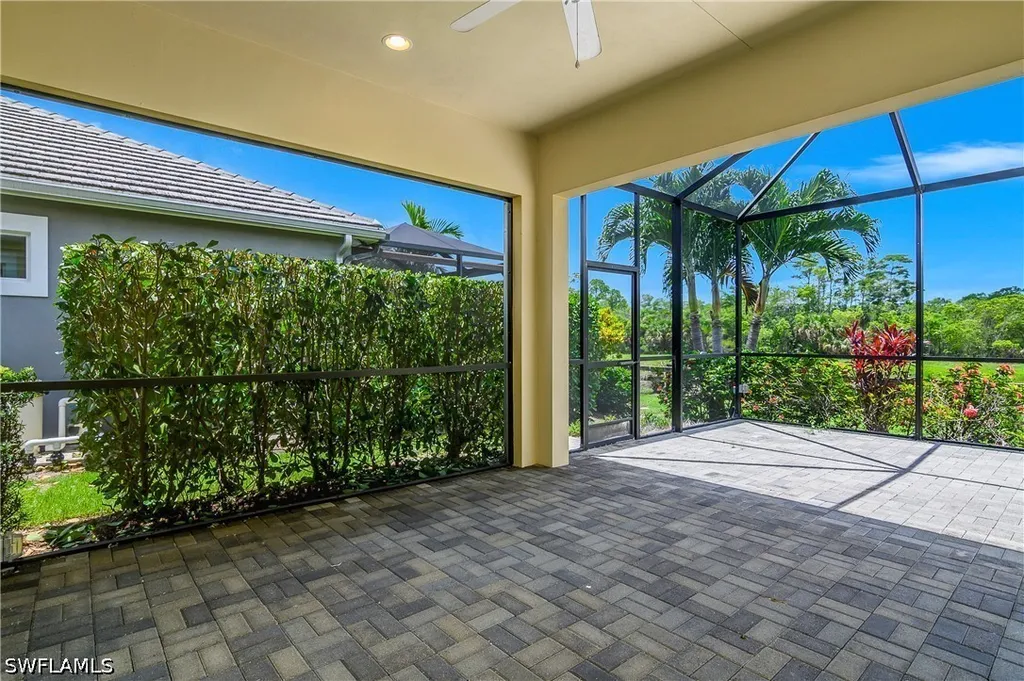 7162 Dominica Drive Naples FL 34113