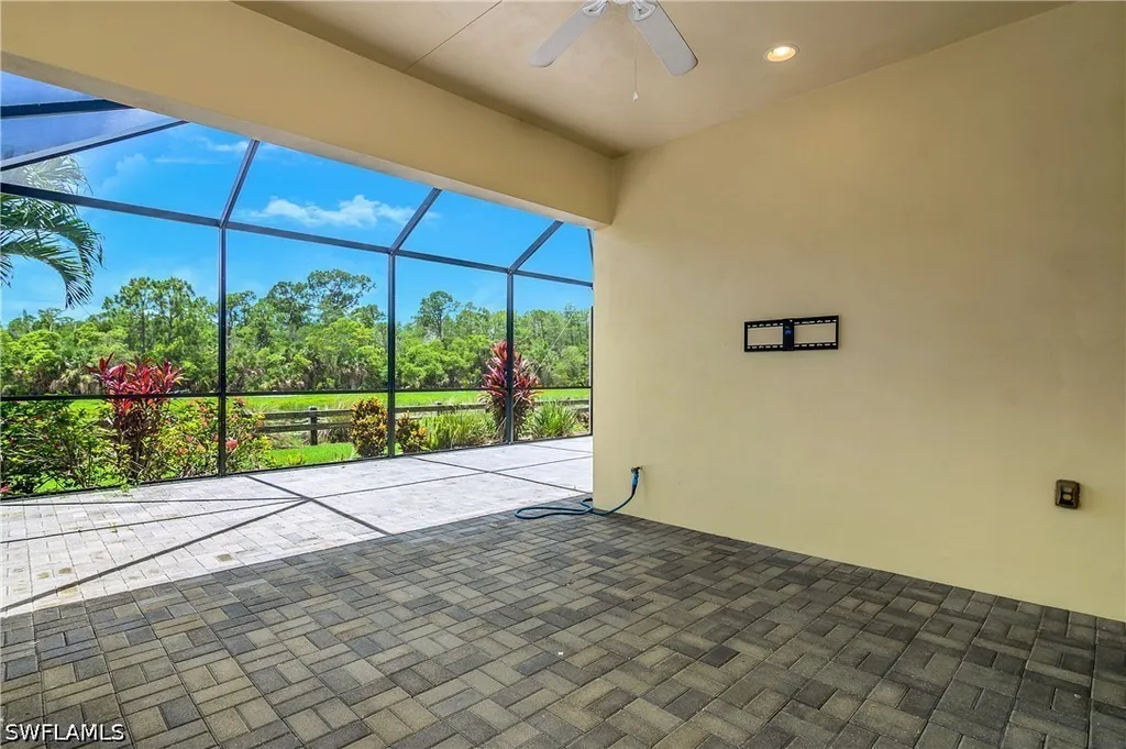 7162 Dominica Drive Naples FL 34113