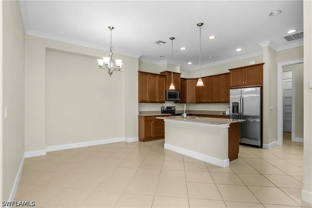 7162 Dominica Drive Naples FL 34113