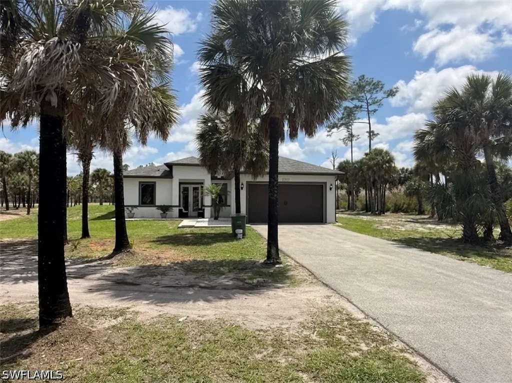 2772 38th Avenue SE Naples FL 34117