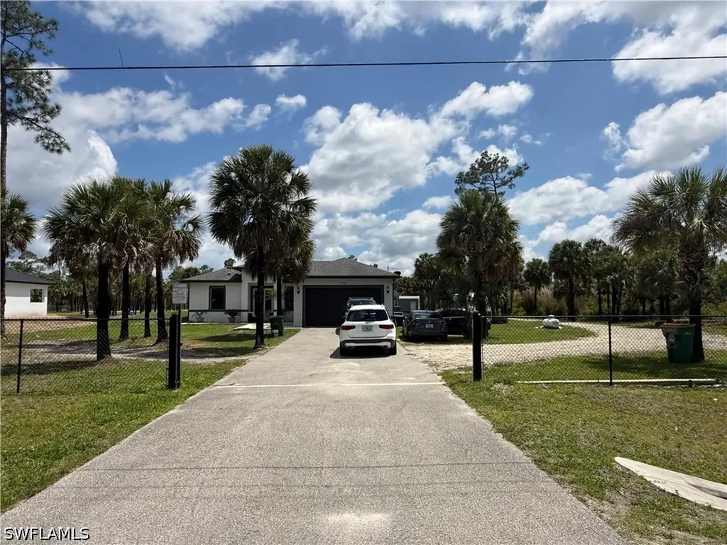 2772 38th Avenue SE Naples FL 34117