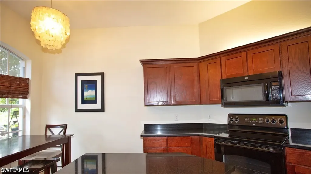 3555 Poinsettia Avenue Naples FL 34104