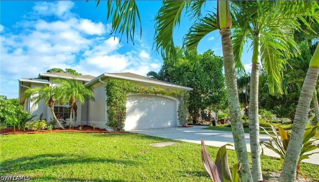3555 Poinsettia Avenue Naples FL 34104