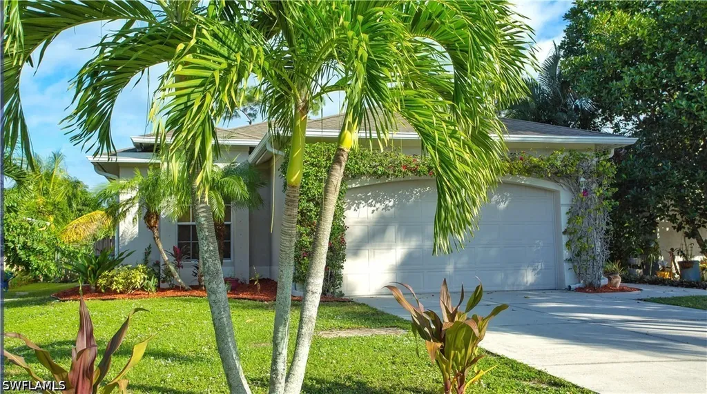 3555 Poinsettia Avenue Naples FL 34104