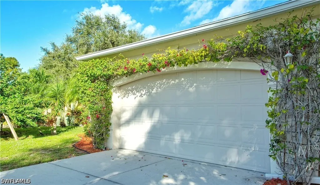 3555 Poinsettia Avenue Naples FL 34104