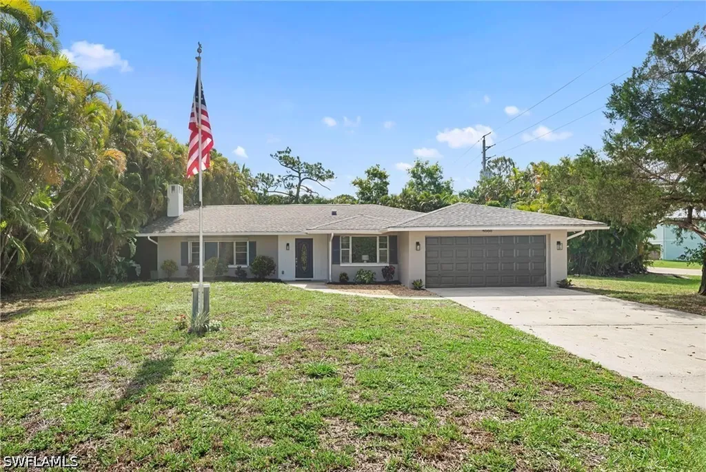 4688 Pembrooke Lane Bonita Springs FL 34134