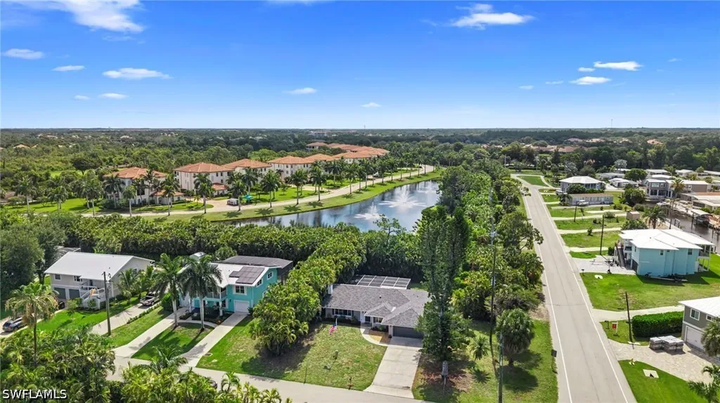 4688 Pembrooke Lane Bonita Springs FL 34134