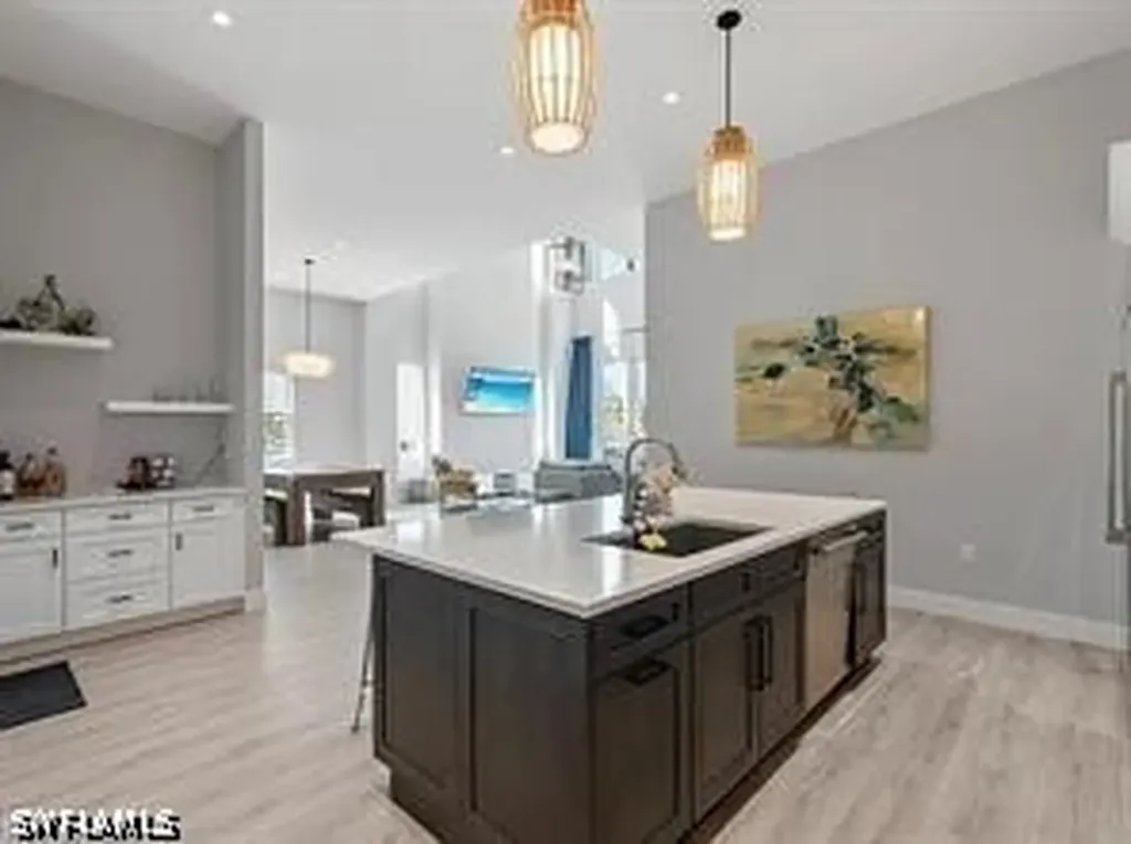 515 91st Avenue N Naples FL 34108