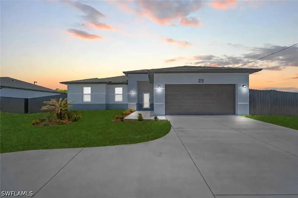29 Diplomat Parkway E Cape Coral FL 33909