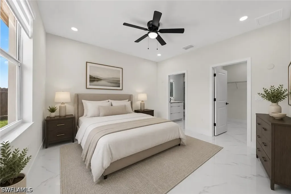 29 Diplomat Parkway E Cape Coral FL 33909