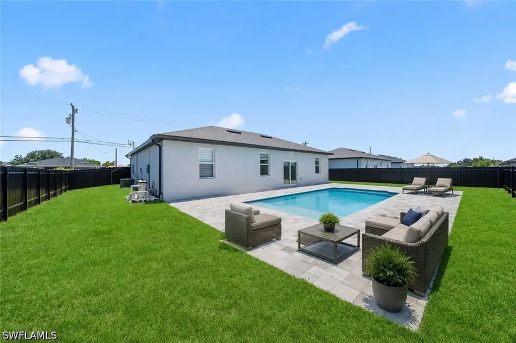 29 Diplomat Parkway E Cape Coral FL 33909