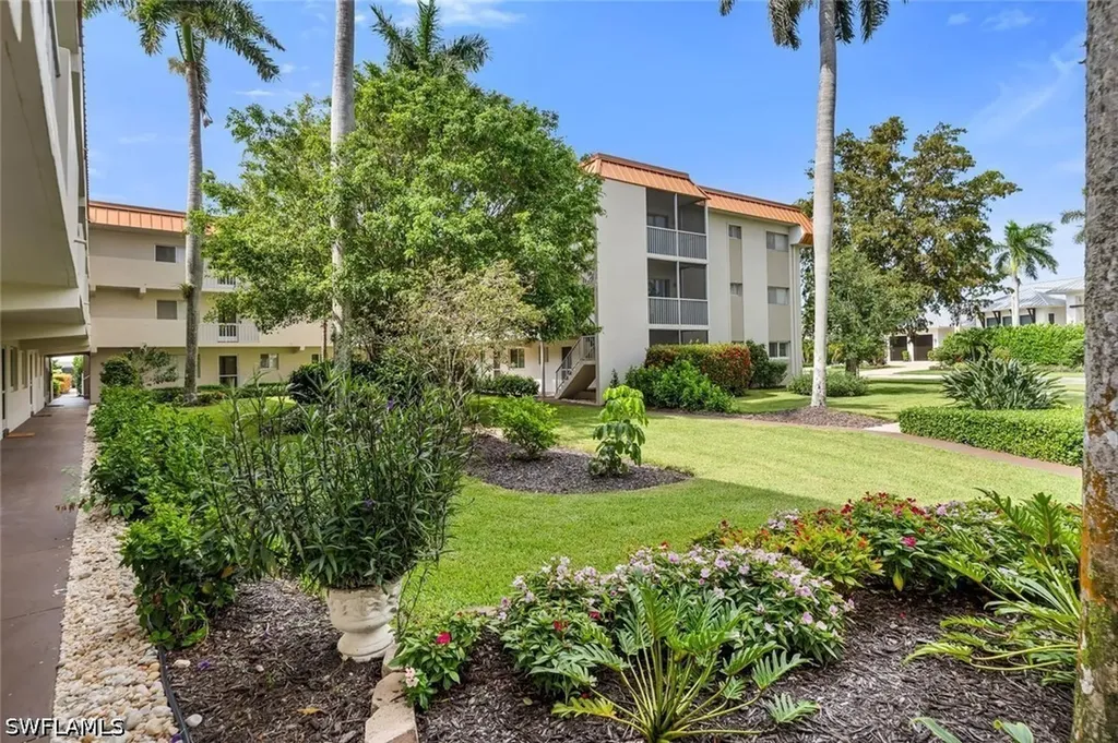 1100 Gulf Shore Boulevard N Naples FL 34102