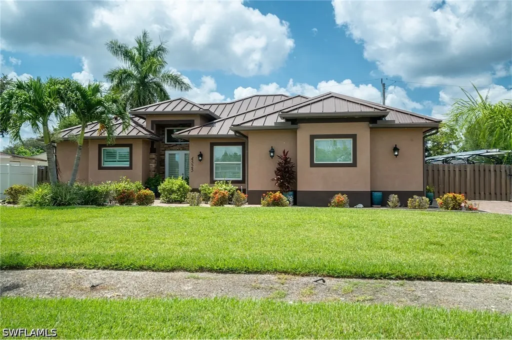 4525 29th Avenue SW Naples FL 34116